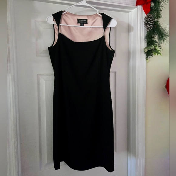 Spenser Jeremy Dresses & Skirts - Spenser Jeremy Classic Little Black Dress Size10